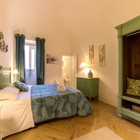 Apartamento Crociferi Palace *